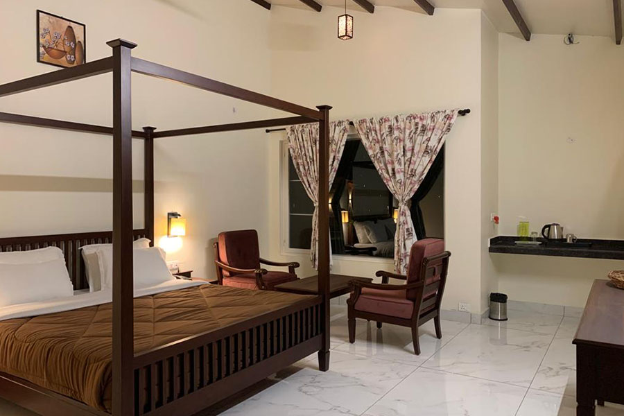 Wooden Deluxe Rooms